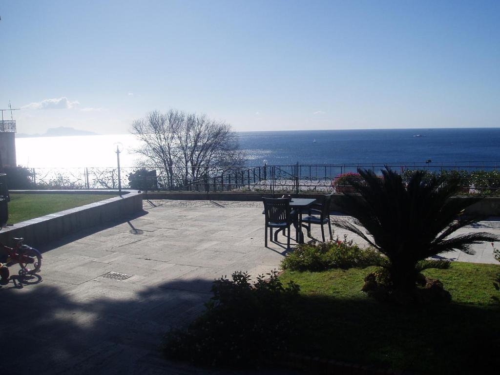 Miramare Residence Pozzuoli Exterior foto