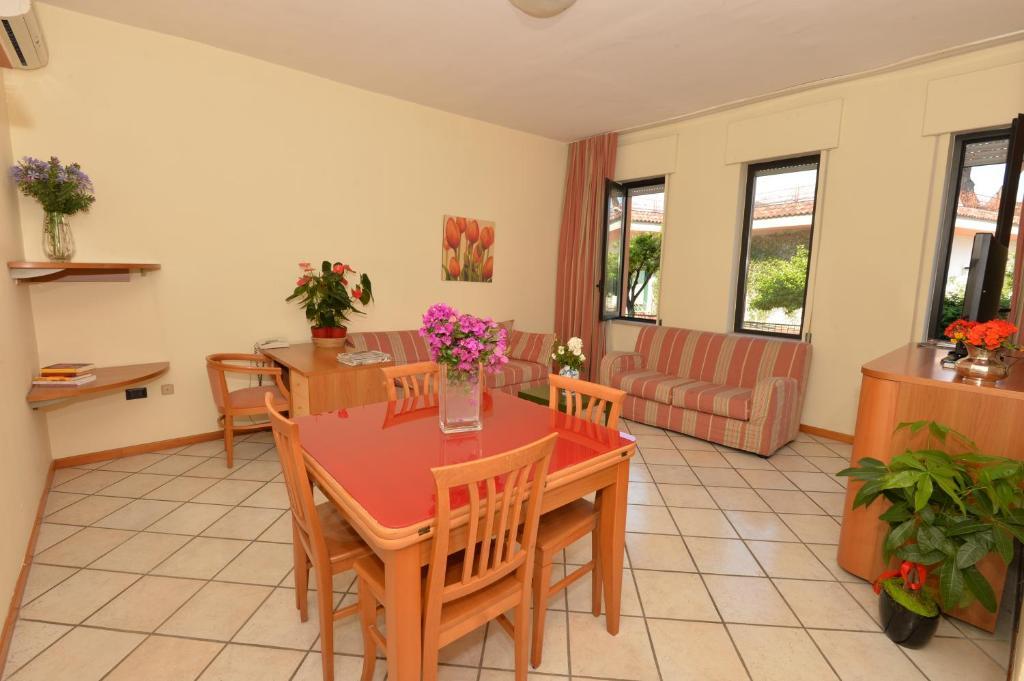 Miramare Residence Pozzuoli Zimmer foto
